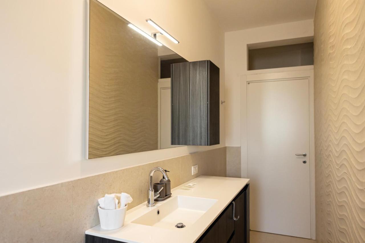 Bilocale Moderno Ed Esclusivo Appartement Milaan Buitenkant foto